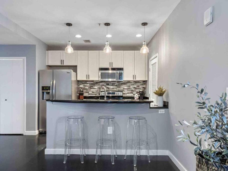 Lovely 2bdrm 2bath Thorton Park With Secure Parking Apartment Orlando